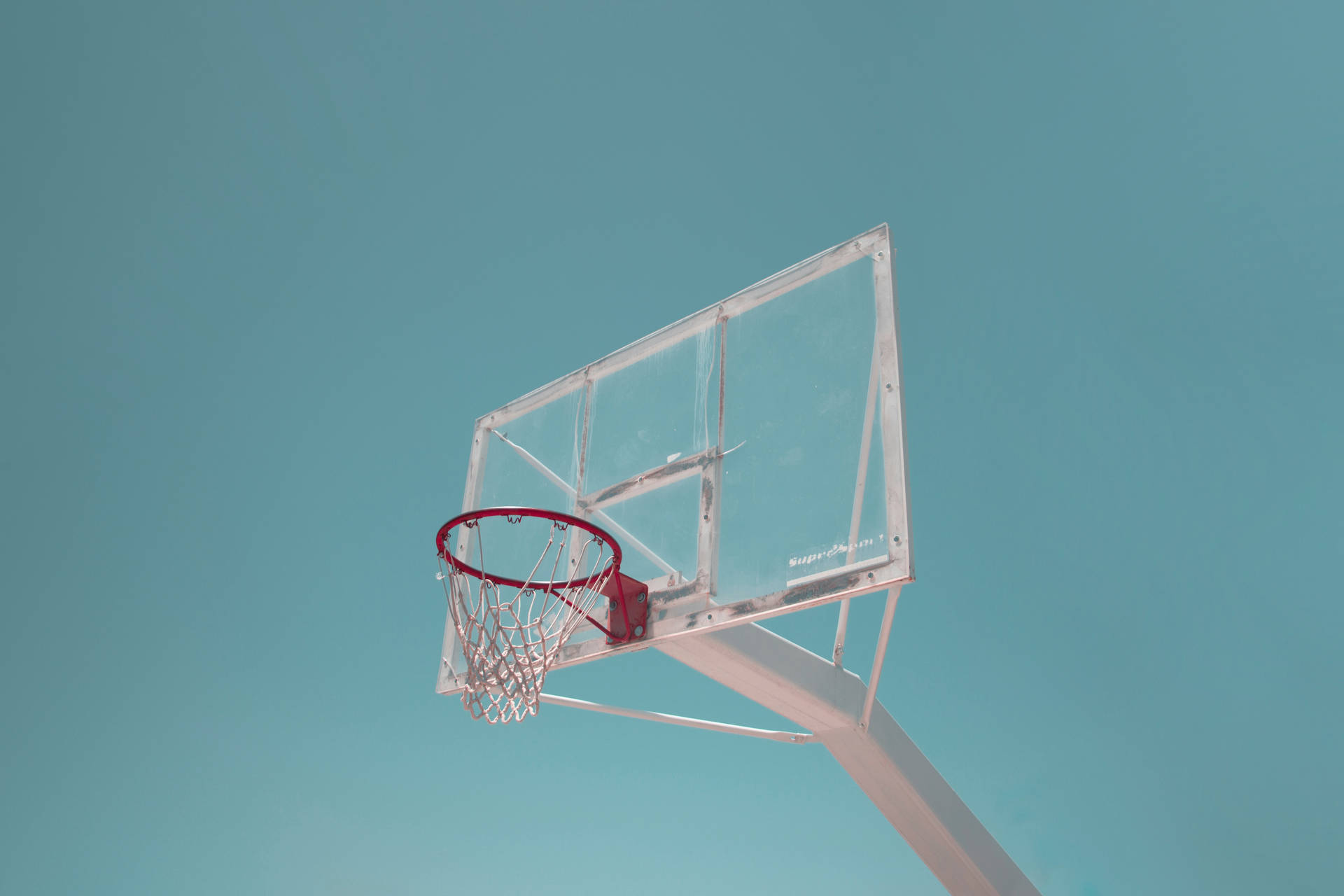 Minimalistiese Basketbalring muurpapier — 4K basketbal Muurpapier