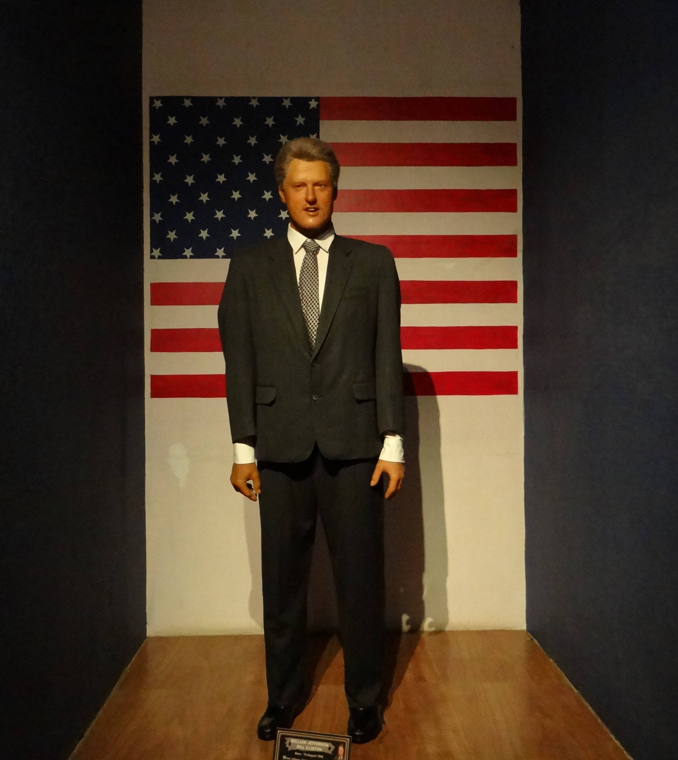 Voormalige Amerikaanse President Bill Clinton Lewer 'n Toespraak Muurpapier