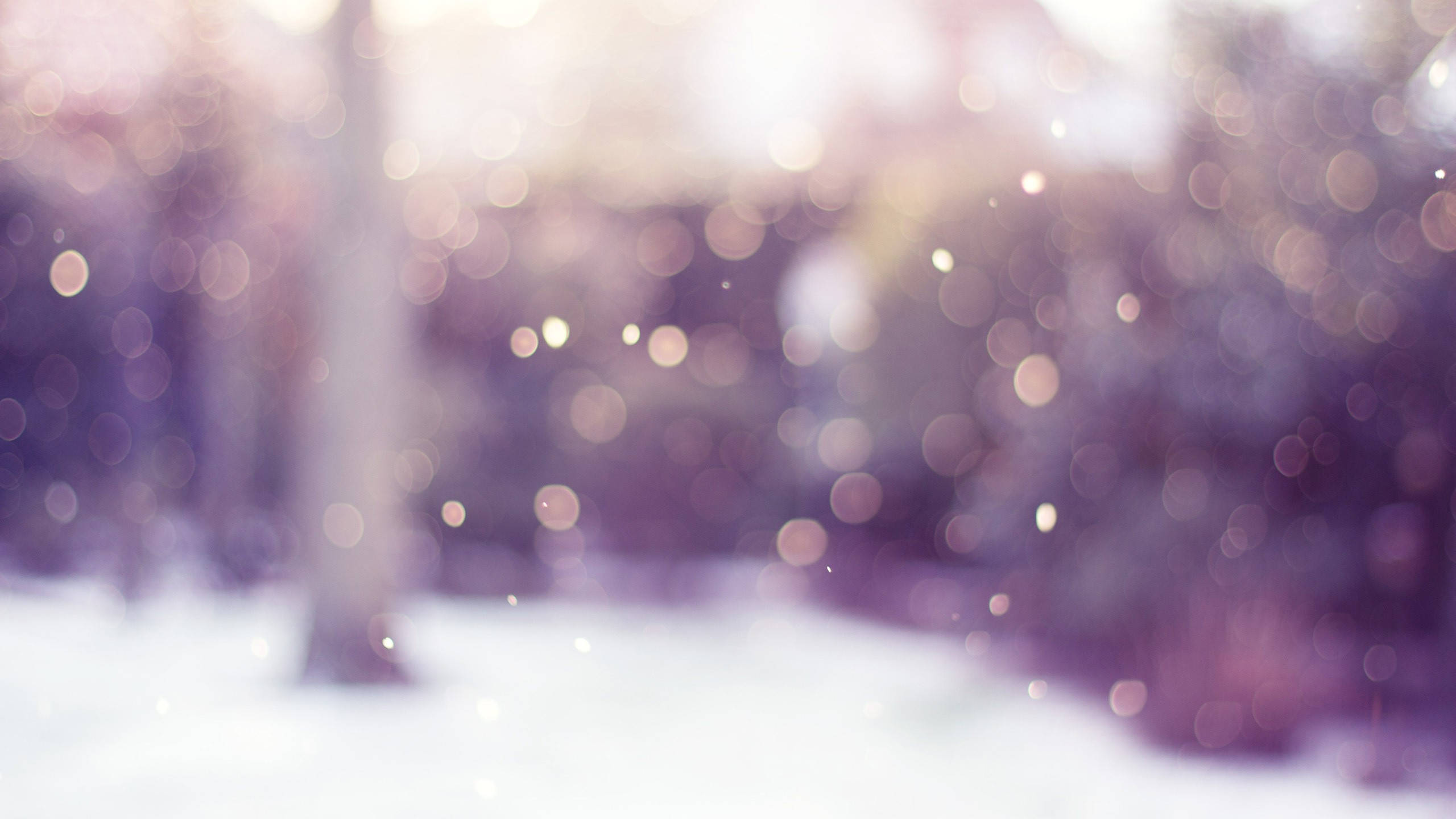 Wazige Sneeuw Aesthetic Muurpapier