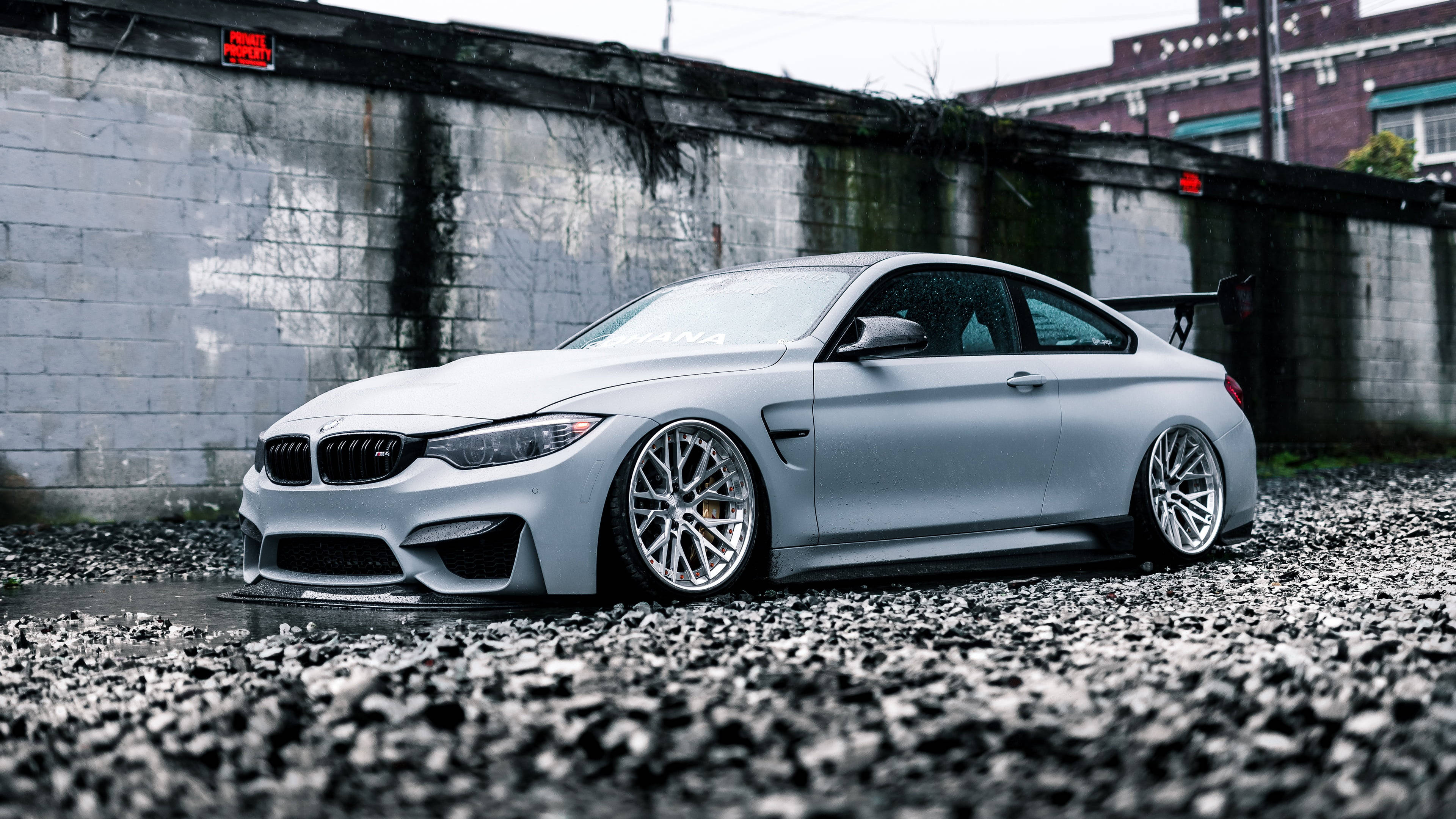 Wit BMW M4 Stony Ground Muurpapier