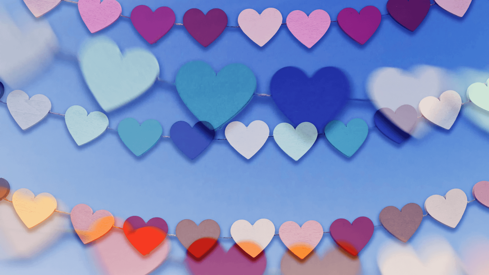 Wys jou liefde met 'n hart Muurpapier