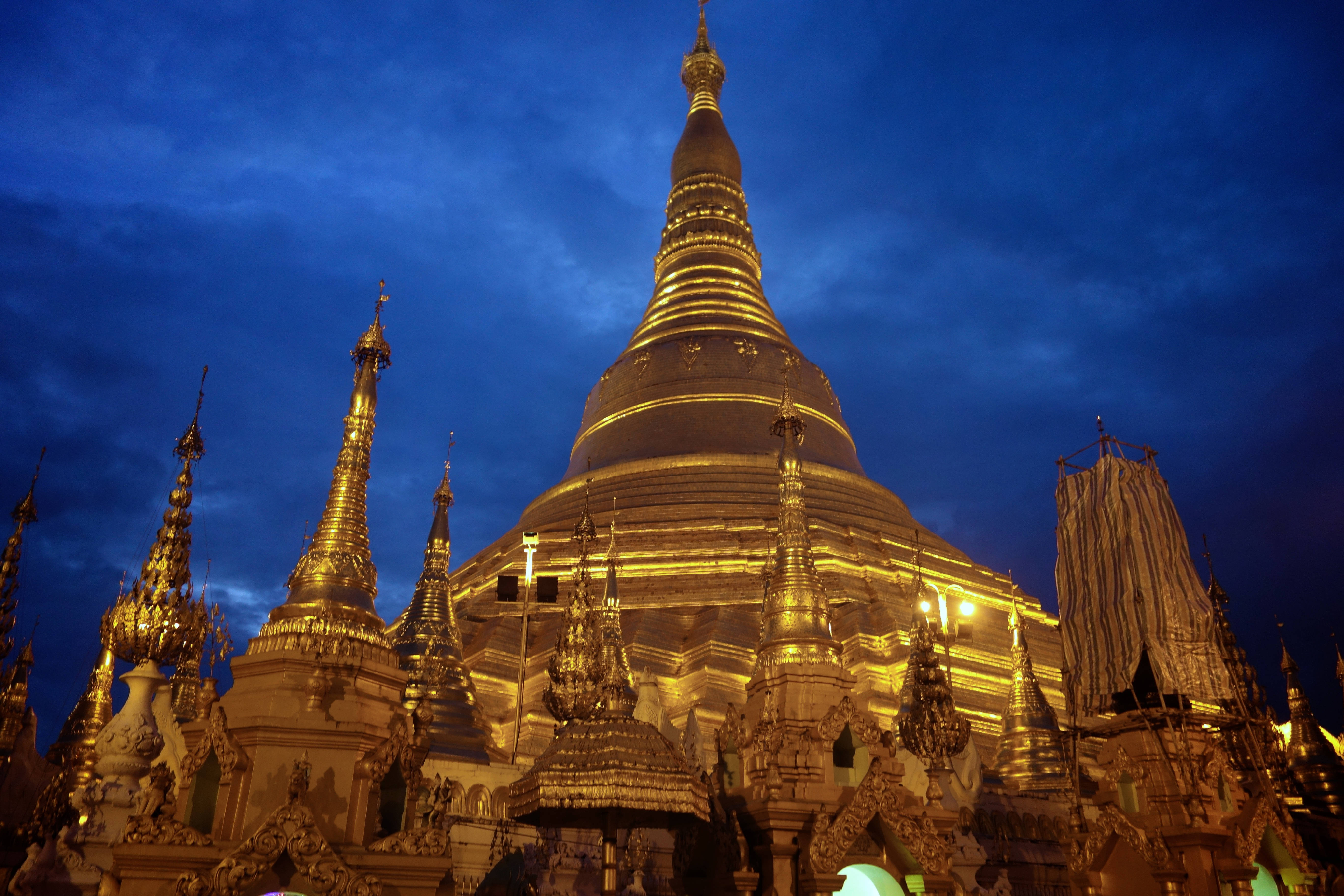 Yangon Shwedagon Sonsondergang Muurpapier