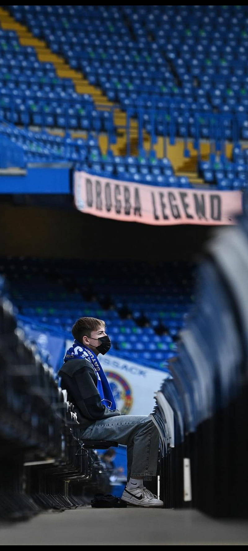 Ywerige Aanhanger in Stamford-stadion Muurpapier