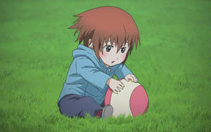 Anime-kind met bal-agtergrond — Anime kinders Muurpapier