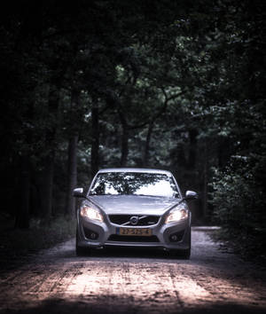 Bestuur Grys Volvo Sedan agtergrond — Galaxy Z Vou Muurpapier