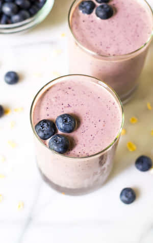 Bevredig jou soettand met hierdie vars en vrugtige Bloubessie-smoothie — Nubia Flip2 Muurpapier