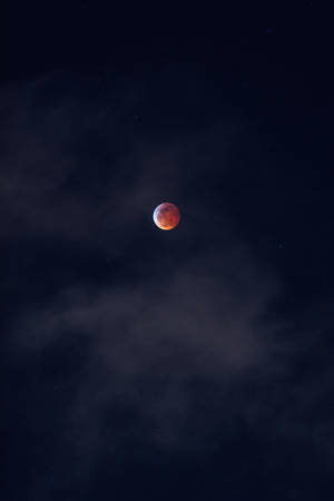 Bloedmaan Lug Agtergrond — Xiaomi Pad 8 Muurpapier