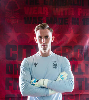 Dean Henderson Gekruiste Arms — Oppo Find N5 Muurpapier