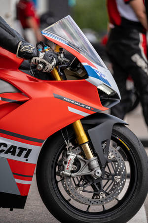 Ducati Panigale V4S Rooi Fiets — Xiaomi Pad 8 Muurpapier