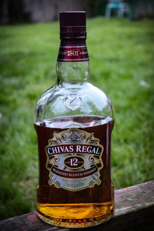 Eksklusiewe buitelewe genot met Chivas Regal Whisky — Huawei MatePad Air (2026) Muurpapier