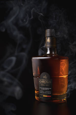 Gouden Carolus Ronde Whiskybottel — Xiaomi Pad 8 Muurpapier