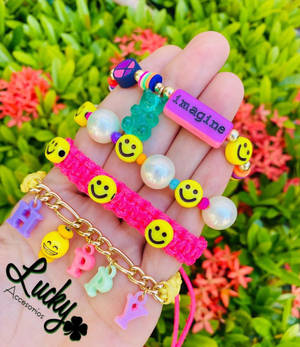 Indie Kind Estetiek Pienk Armband — Pienk Muurpapier
