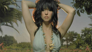 Jennifer Love Hewitt-stranduitrusting-model-muurpapier