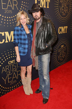 Joey Lauren Adams en Billy Ray Cyrus — Huawei MatePad 11.5 S (2025) Muurpapier