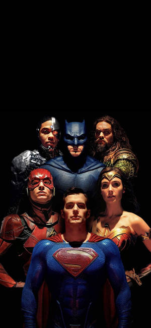 Justice League Fliek Karakters Foon plakpapier. — iPhone 16 Pro Max Muurpapier