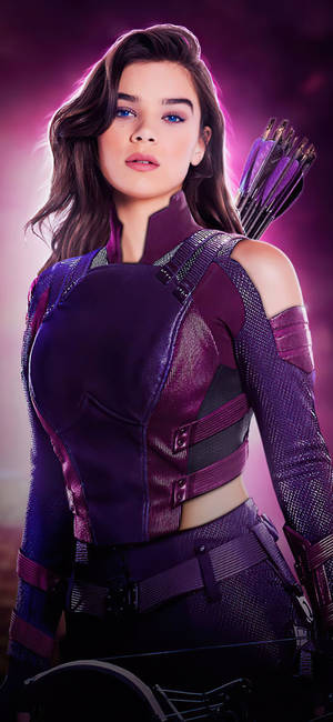 Kate Bishop Hailee Steinfeld portret agtergrond — iPhone 13 Pro Max Muurpapier