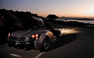 Koel motor Pagani agtergrond — Koel motors Muurpapier