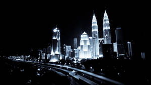 Kuala Lumpur donker stad agtergrond — Donker stad Muurpapier