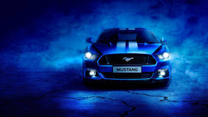 Motor 4k metaalblou Ford Mustang-agtergrond