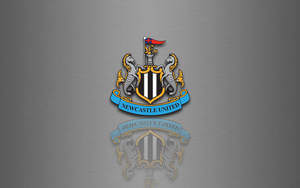 Newcastle United Sokkerklub logo grys lessenaar agtergrond.
