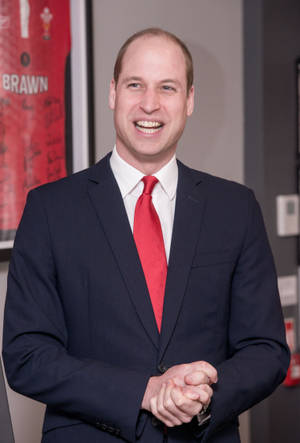 Prins William Met Gevoude Hande — Huawei MatePad Edge Muurpapier