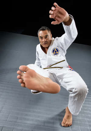 "Rickson Gracie - Brasiliaanse Jiu-Jitsu Legende" — Oppo Pad 5 Mat-skerm Muurpapier