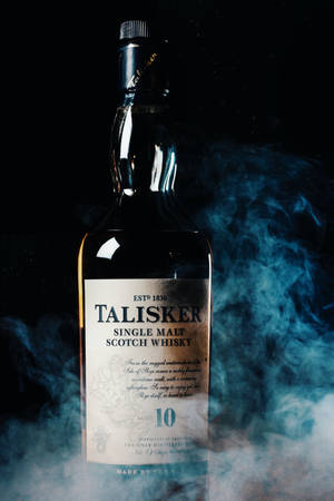 Rokerige Talisker Scotch Whiskeybottel — Xiaomi Pad 9 Pro Max Muurpapier