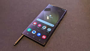 Samsung S23 Ultra met S Pen vertoon