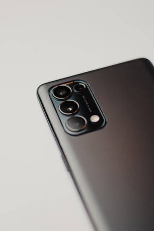 Silwer Oppo Foon Kameralense