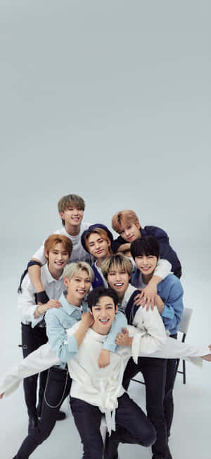 Stray Kids 2020 — Pixel 8a Muurpapier