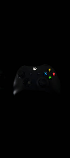 Swart Xbox-beheerder 8K Foon — Pixel 10 Muurpapier