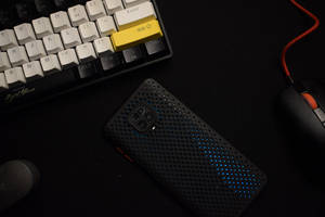 Xiaomi-foon met Sleutelbord — Xiaomi Muurpapier